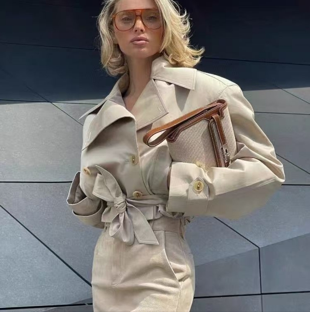 Helsa Oversized Cropped Trench Jacket in Chino
